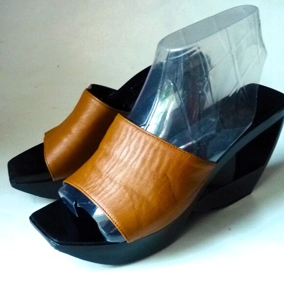 Robert Clergerie leather slide platform wedge sandals marked 7.5 but runs small - Picture 1 of 6